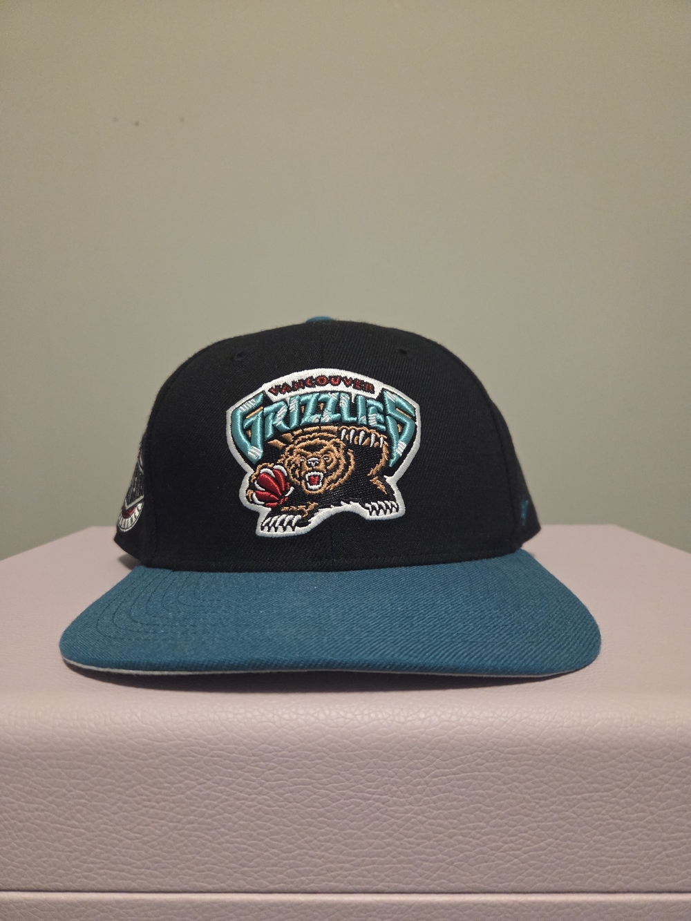'47 Vancouver Grizzlies Black & Teal Flat Brim Hat